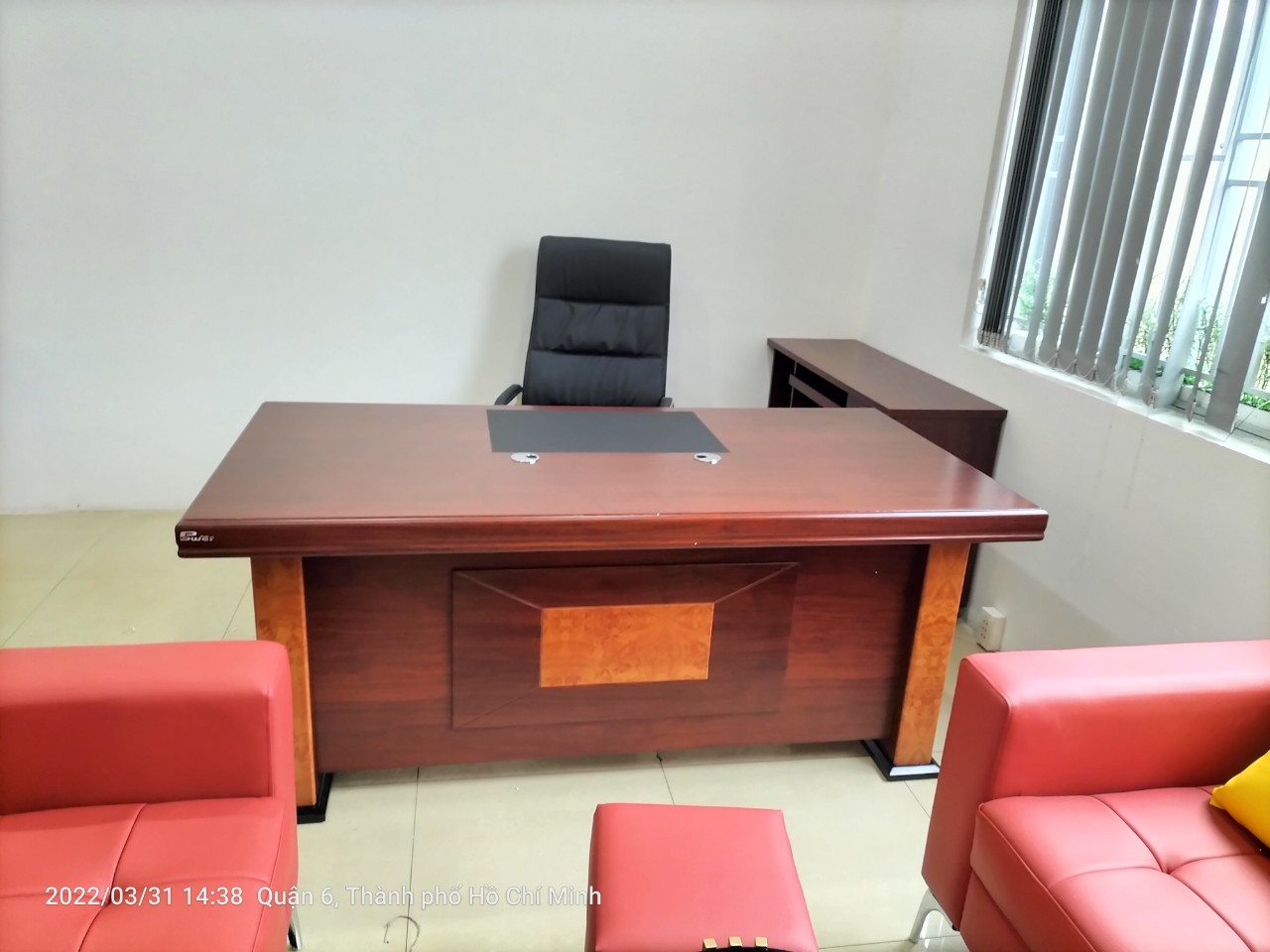 Bàn giám đốc DT2010H37